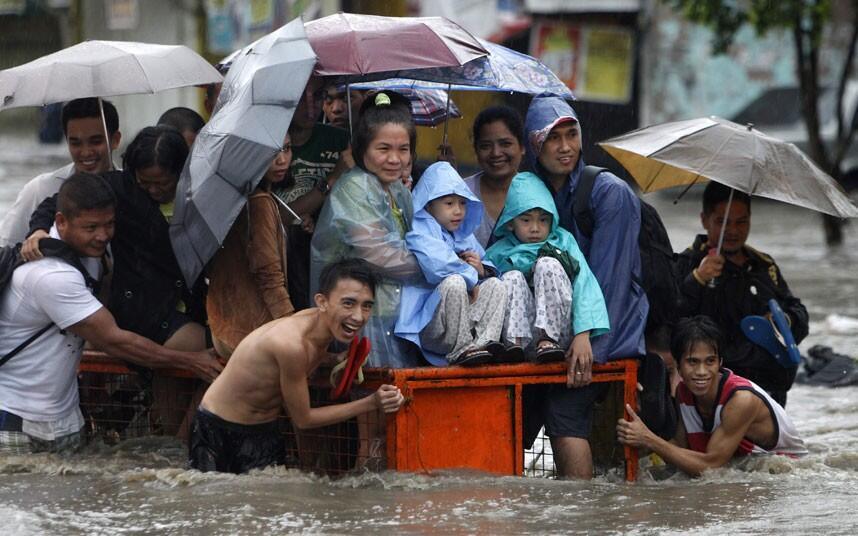 filipino-in-flood-smiling